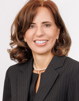 Avnet nombra a Rebeca Obregón como nueva presidenta de Farnell